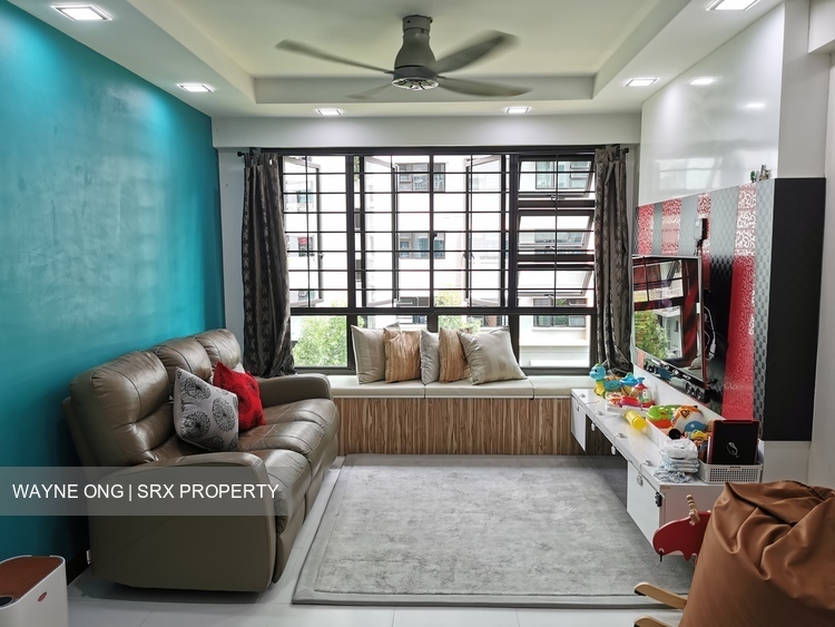Yishun Street 31 thumbnail photo